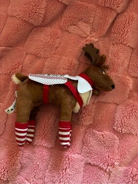 Elf on the shelf reindeer plush
